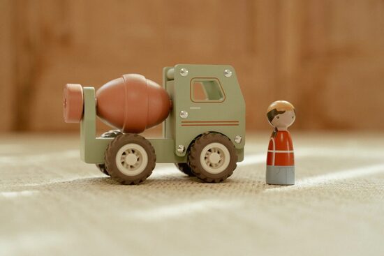 Little Dutch Cement Truck FSC 2529